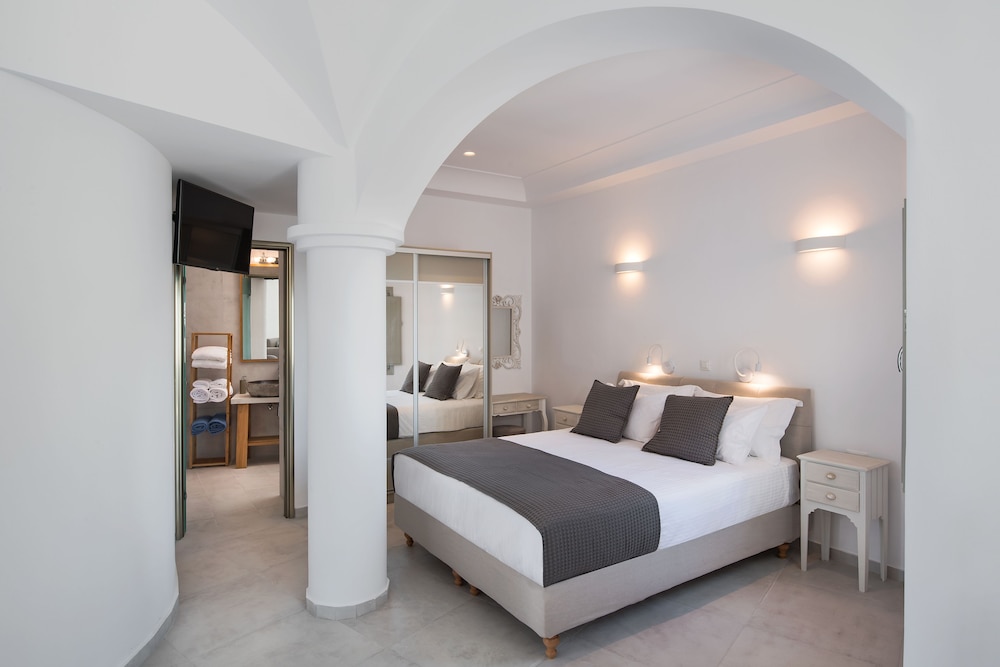 Altemar Suites