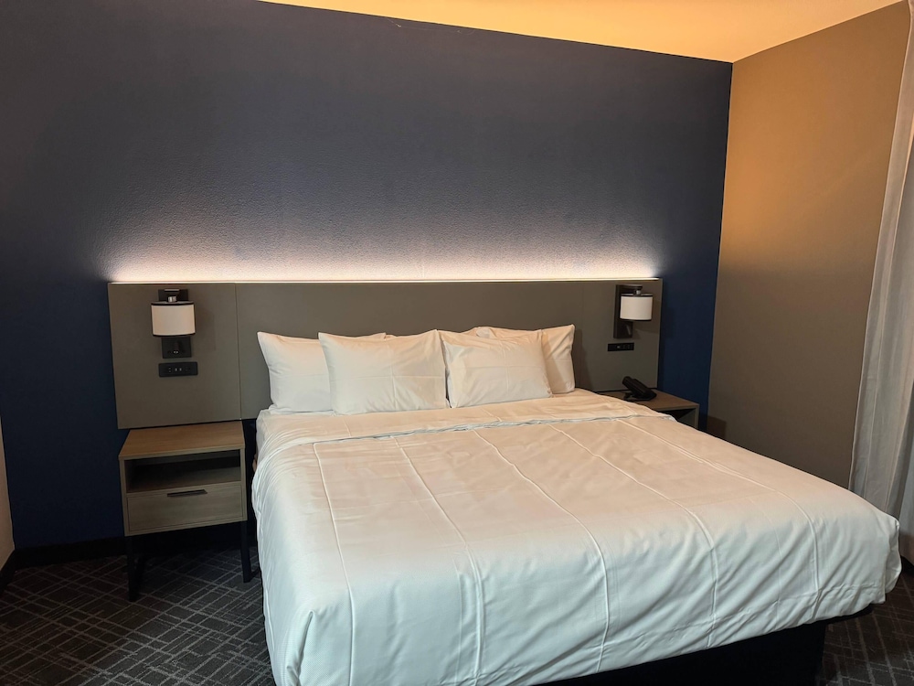 Comfort Inn & Suites Memphis Germantown