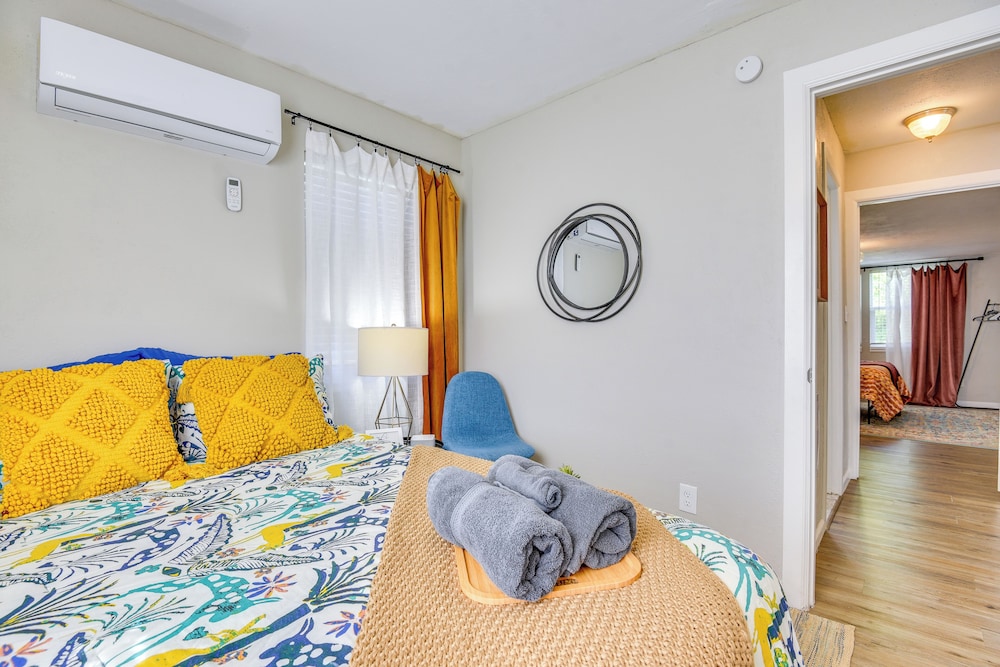 5 Mi to Dtwn Tulsa: Pet-friendly Home!