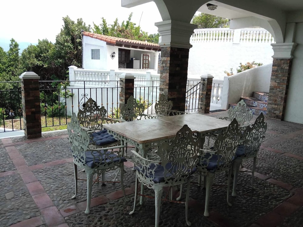 Casa Del Faro
