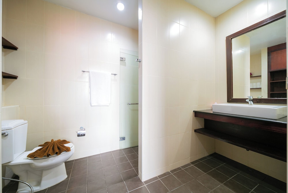 EBS Hostel Phuket