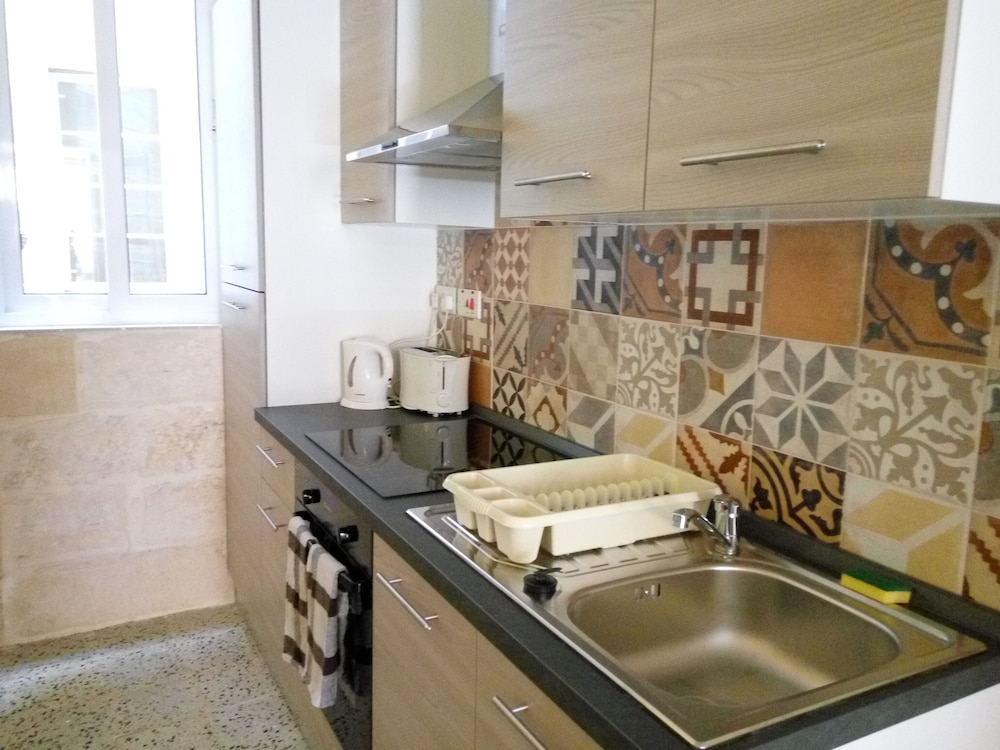 Vallettastay Standard Apartments