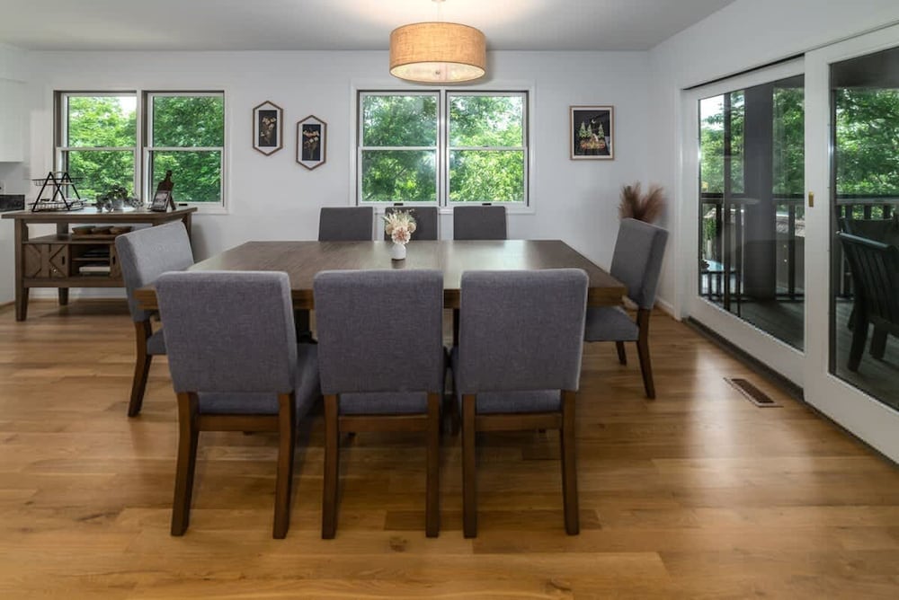 Shenandoah Retreat - Family Home