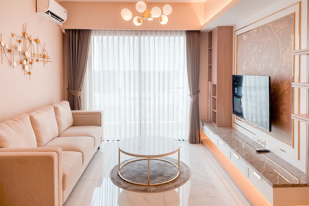 Elegant And Spacious 3Br At Sky House Bsd Apartment