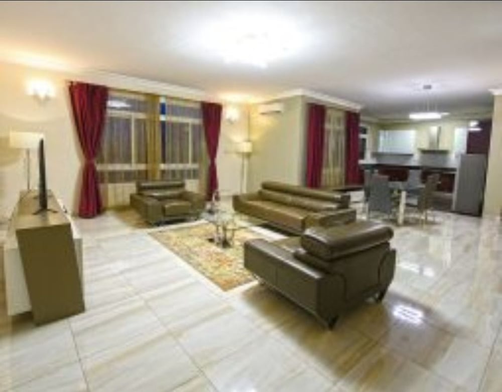 Moyo Close Apartments