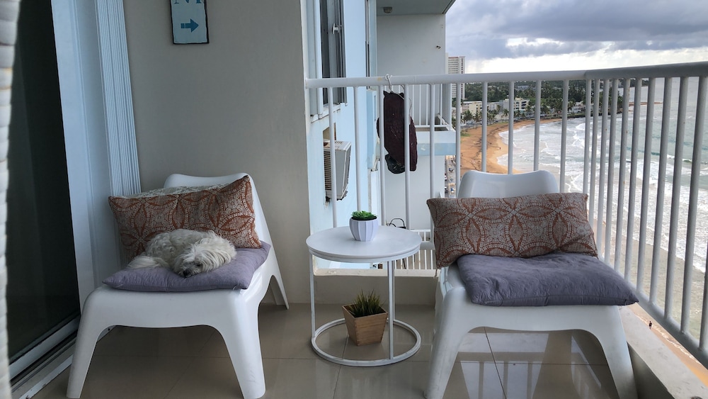Ocean View Gorgeous 1 Bedroom Apt