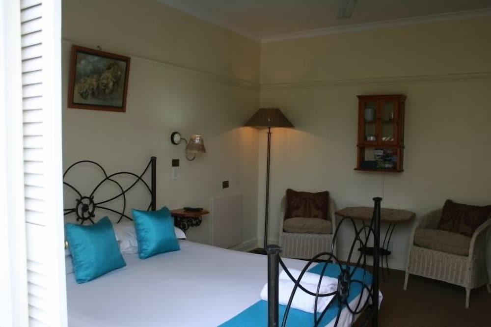 Knysna Wayside Inn