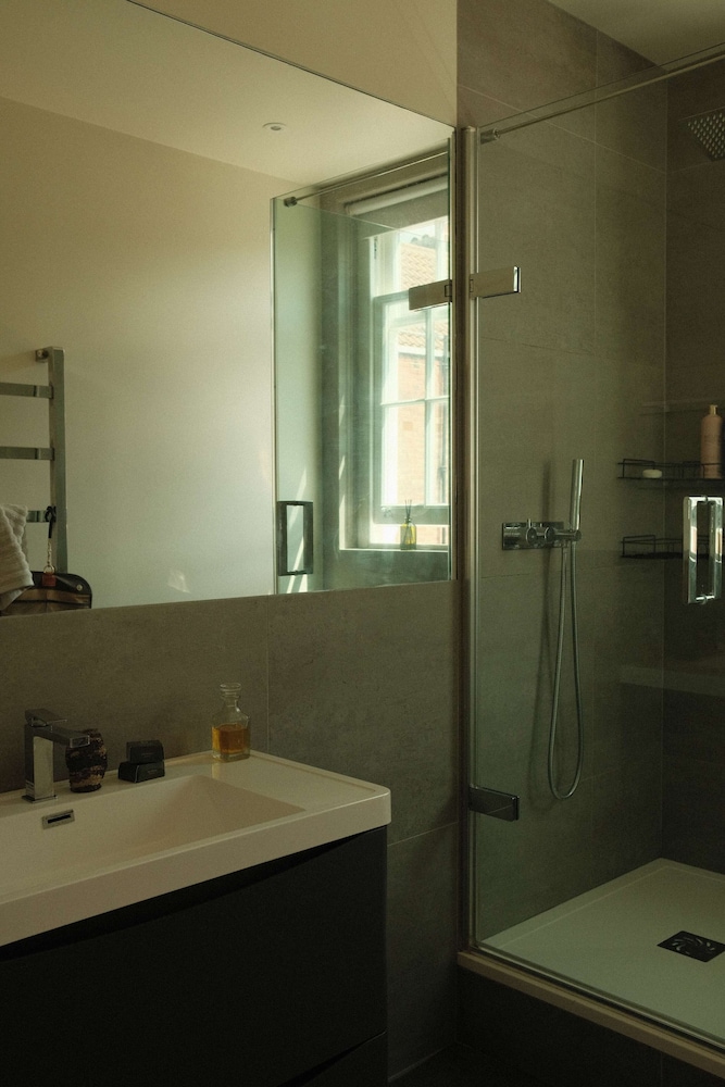 Stylish 3 bed Flat - Marylebone