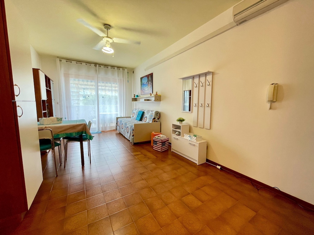 Apartment Just 350mt From the sea