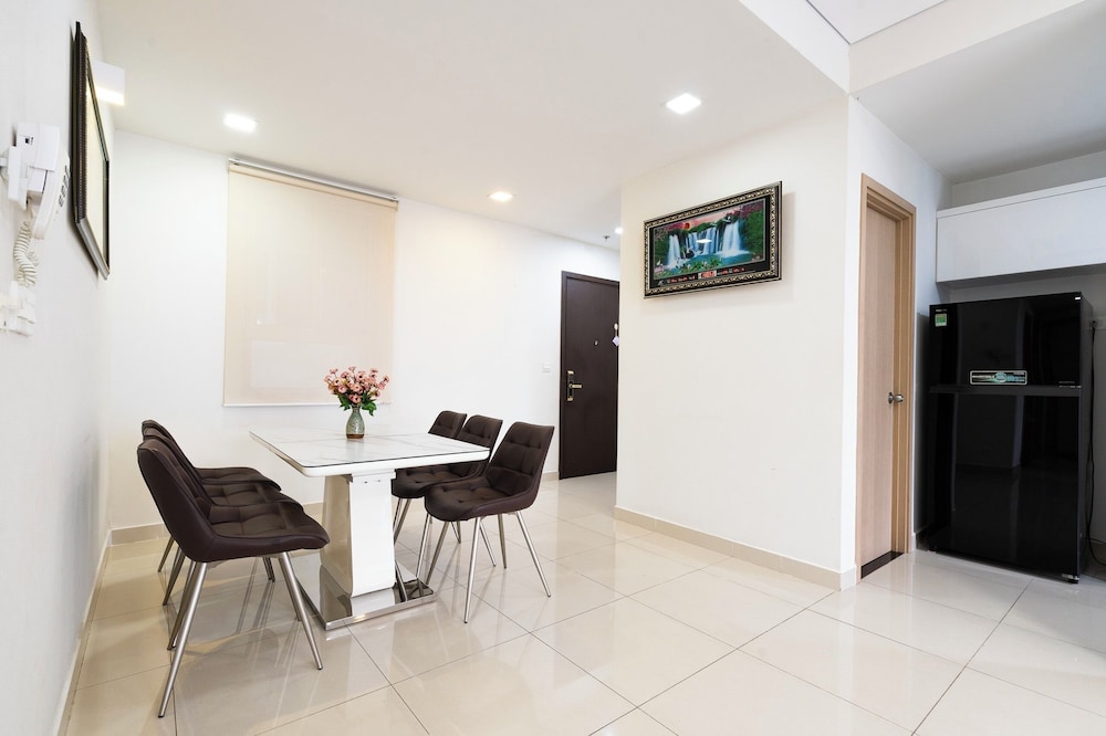 Apartment near Tan Son Nhat Airpot
