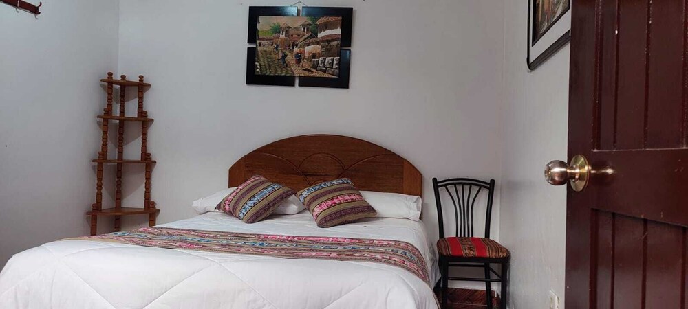 Hostal Urpi