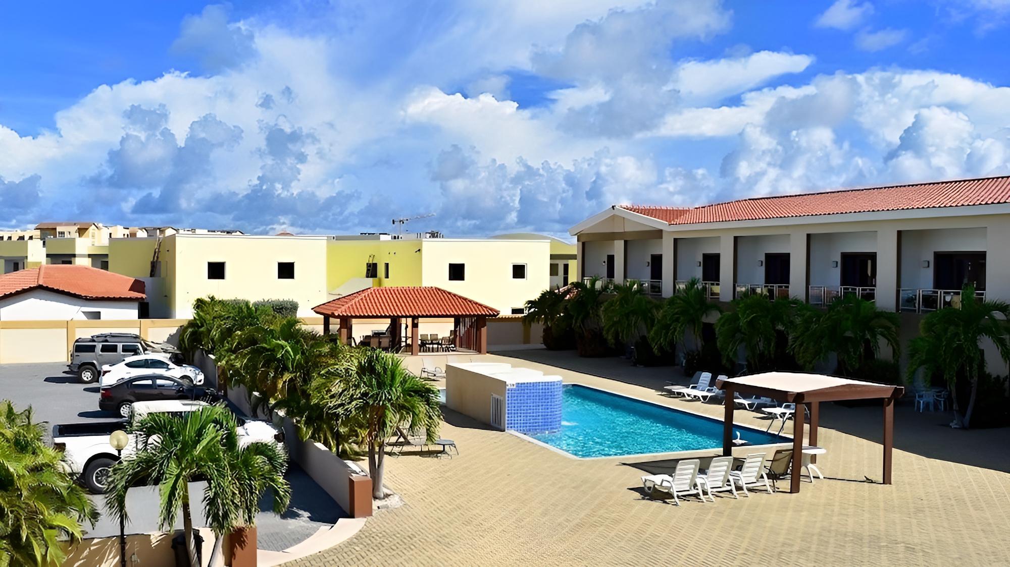 Aruba Breeze Condo
