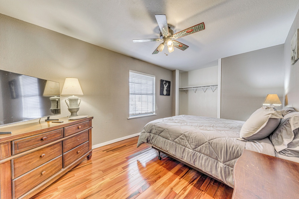 1 Block to Hiking: Ruidoso Home w/ Game Room