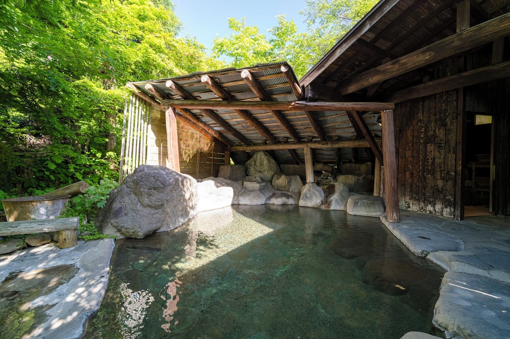Ryokan Yakenoyu