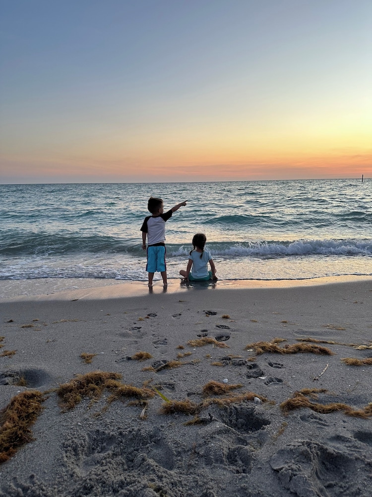 Gulf View Condominiums