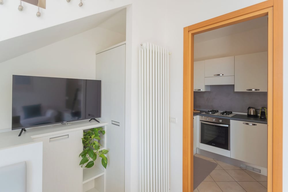 Blue Bliss Apartment by Rent all Como