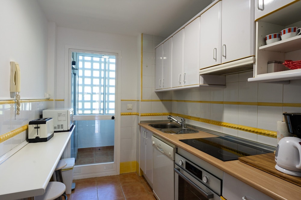 Apartment in Elviria Near Marbella Beach