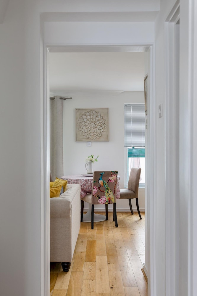 Duplex Apartment With Patio in Marylebone