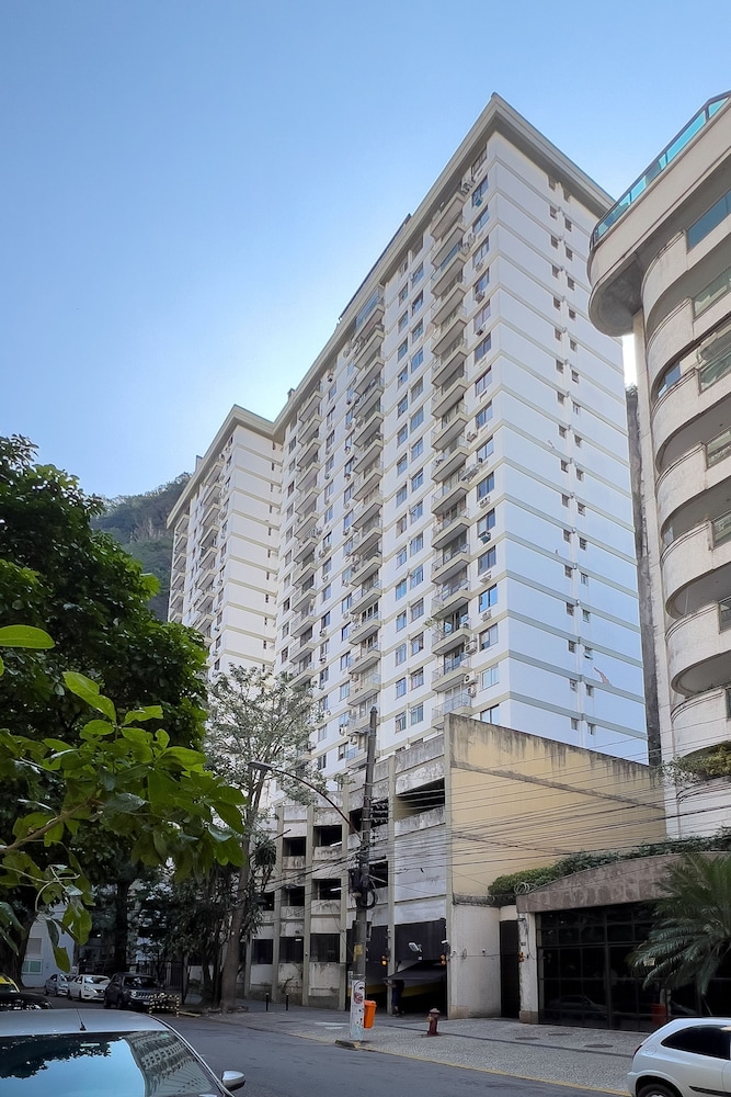 Charming 9 Minutes From Botafogo Beach Mrf1307