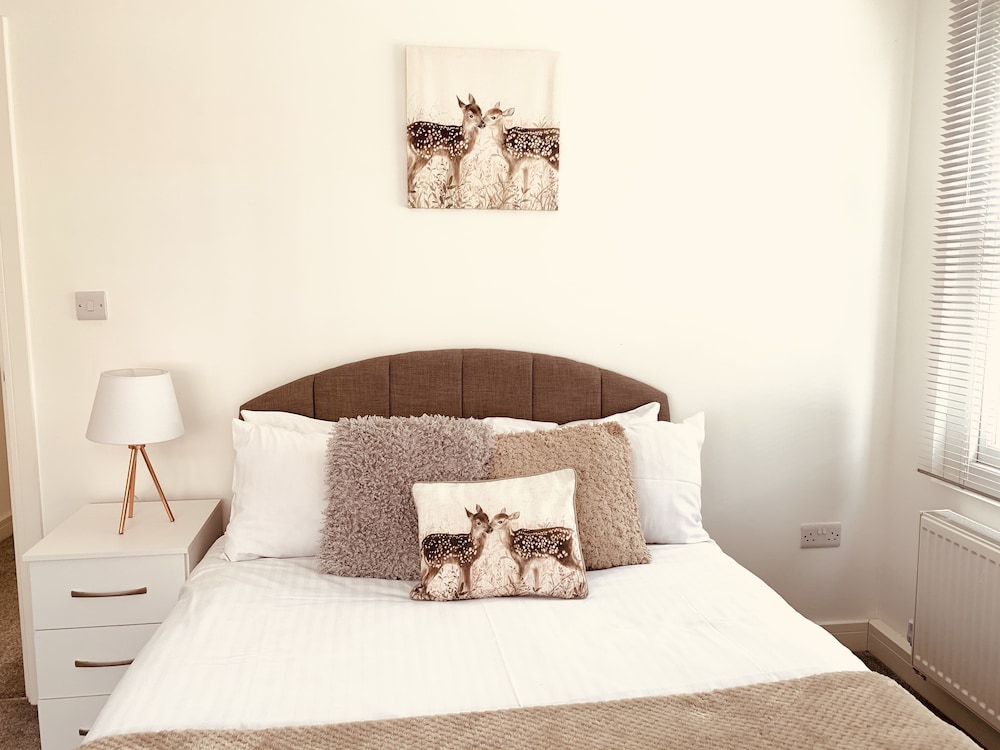 Elthorne Luxury Apartments