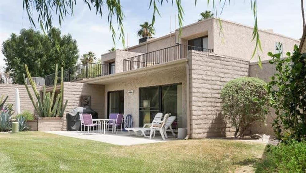Lakeside Golf Course Retreat in Cathedral City