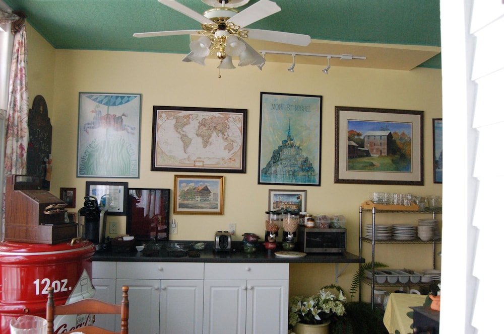 Mountain Laurel Inn