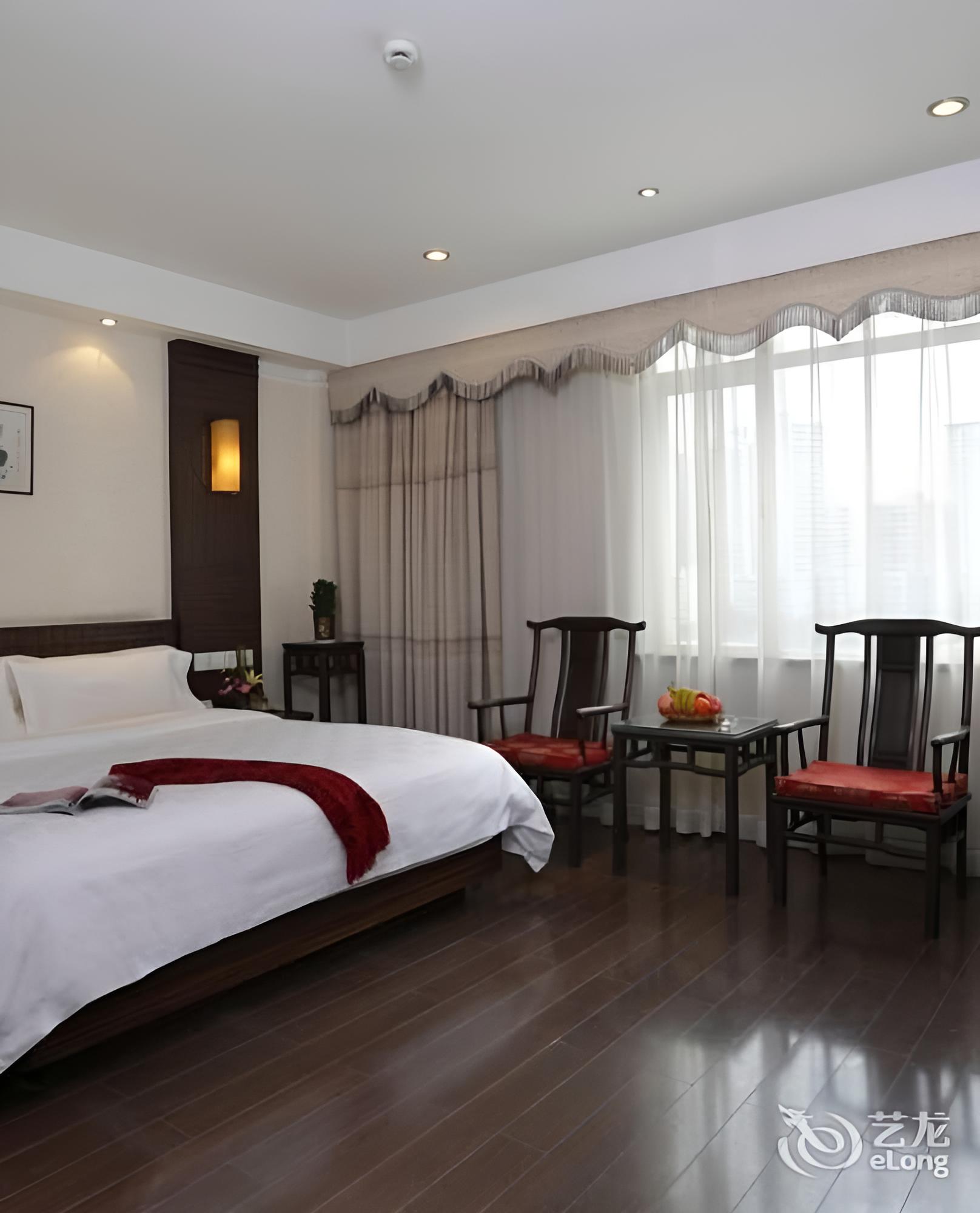 Golden Lotus Herton Seaview Hotel - Haikou
