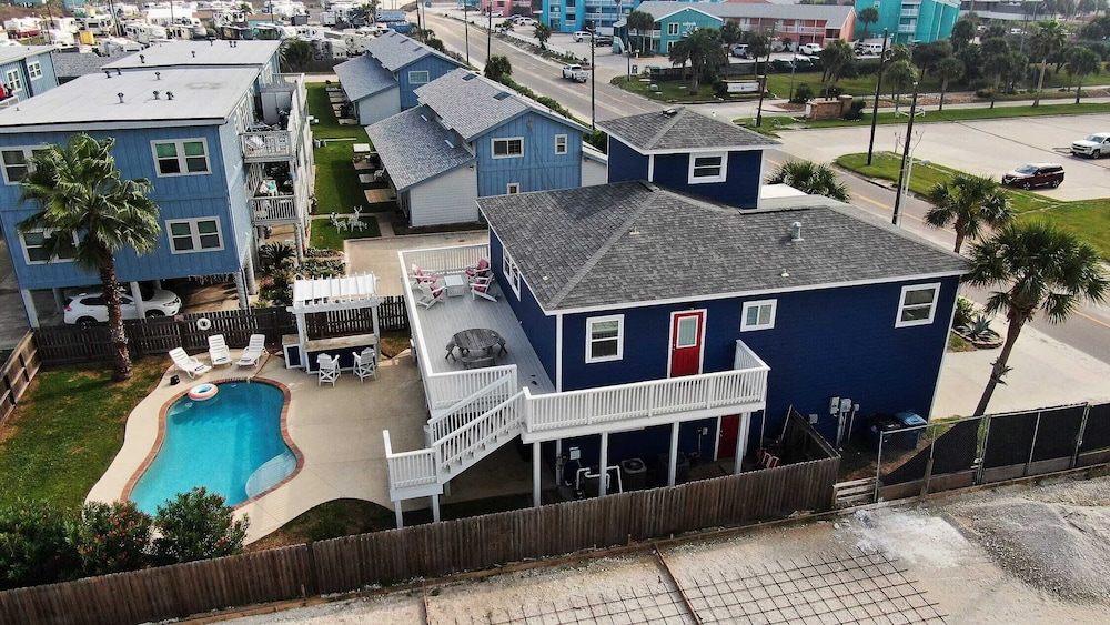Luxe Coastal Stay w/ Private Pool, Walk to Beach Leave of Absence by Avantstay
