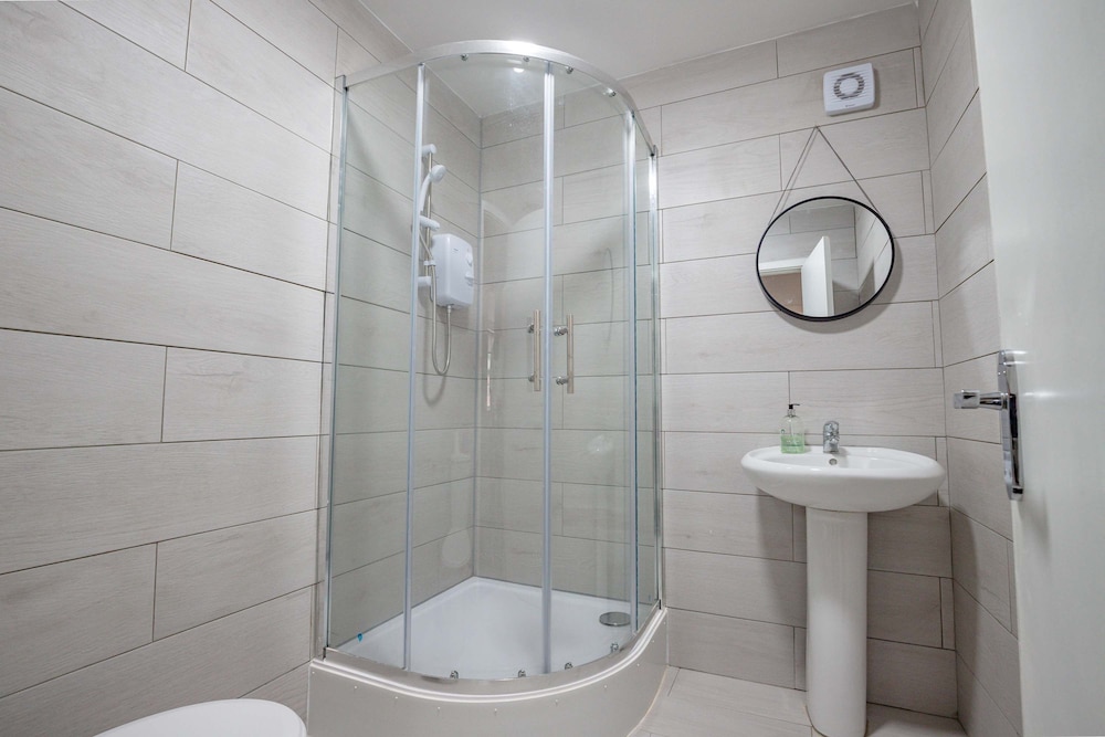 Host Stay Bromyard Flat 2