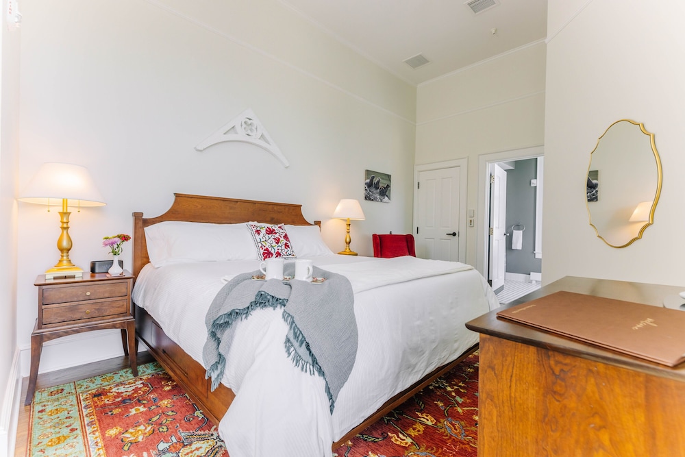 The Inn at Foster Falls - Property Image 73