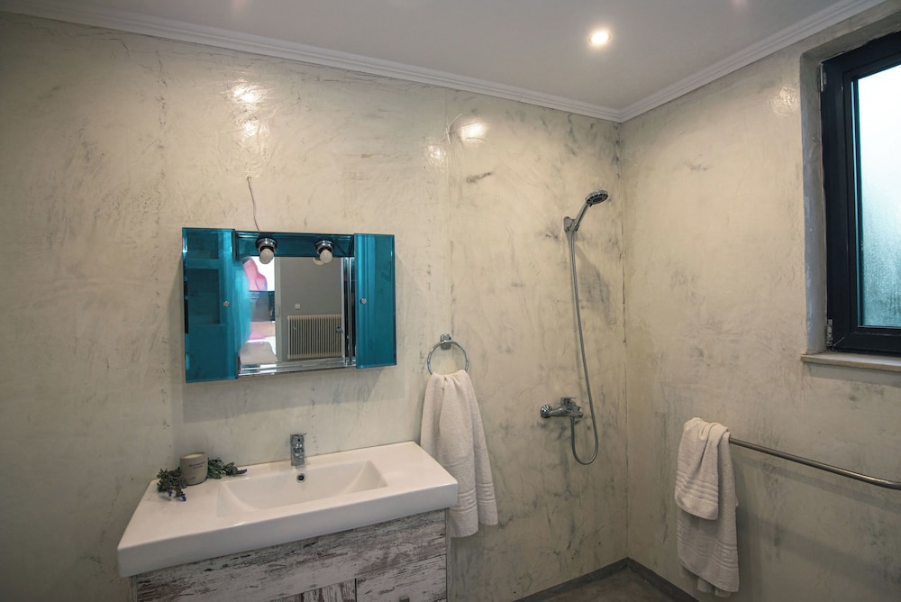 Gigi Star Luxury ApartVilla with Pool, Sea View