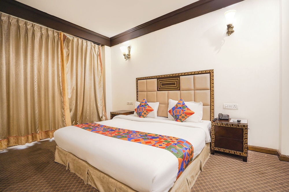 Fabhotel Nfc Royale
