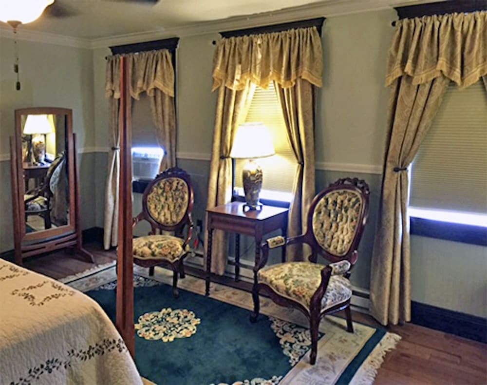 River House Lodge