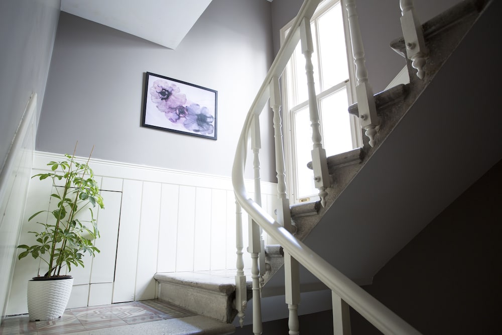 Miel Suites