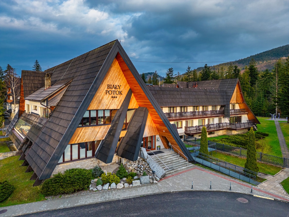 Hotel Pensjonat Biały Potok - POLSKIE TATRY S.A. - Image 1