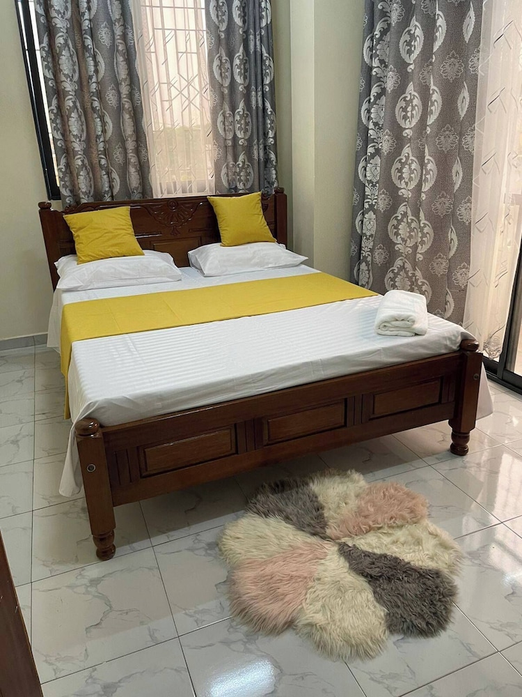 Lux Suites Lexy Homes Bamburi