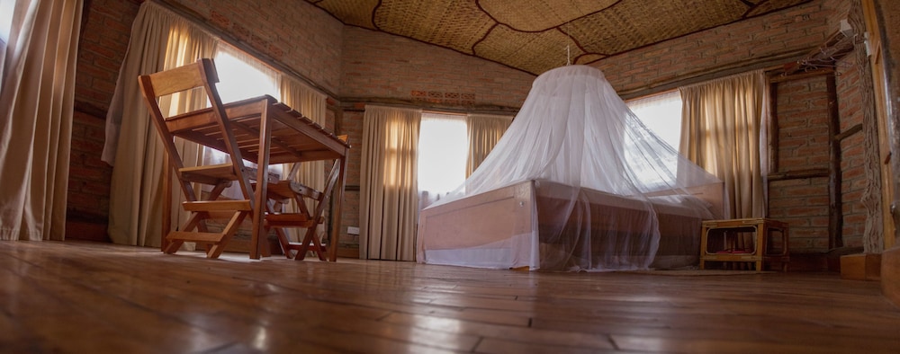 Arcadia Lodges Lake Mburo