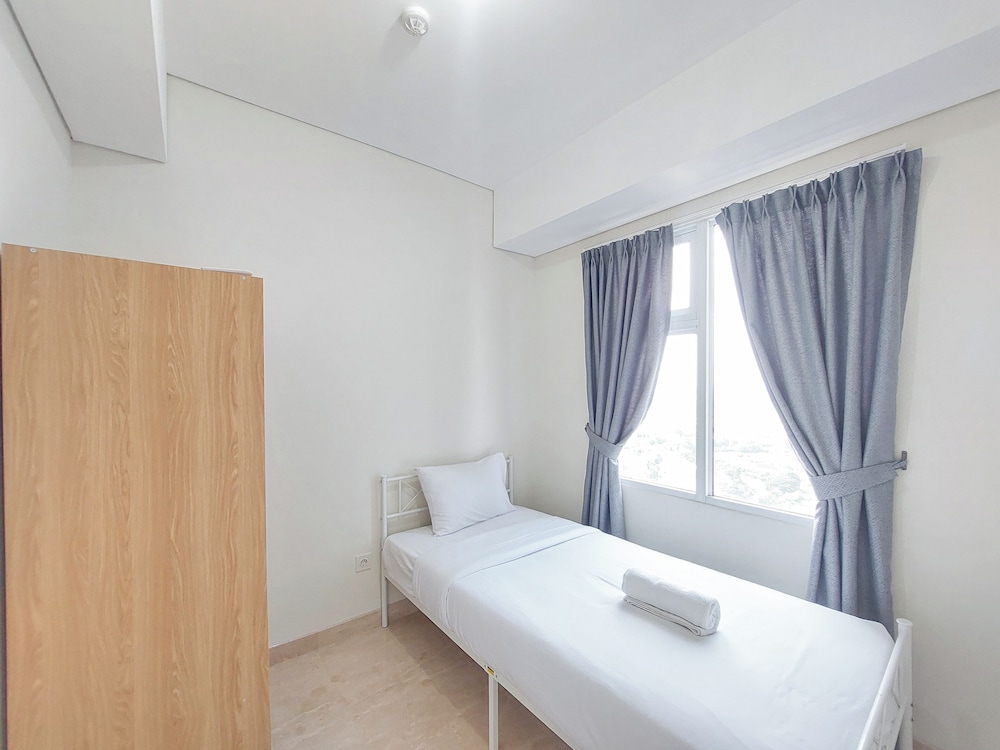 Serene And Comfort Living 3Br At Podomoro City Deli Medan Apartment