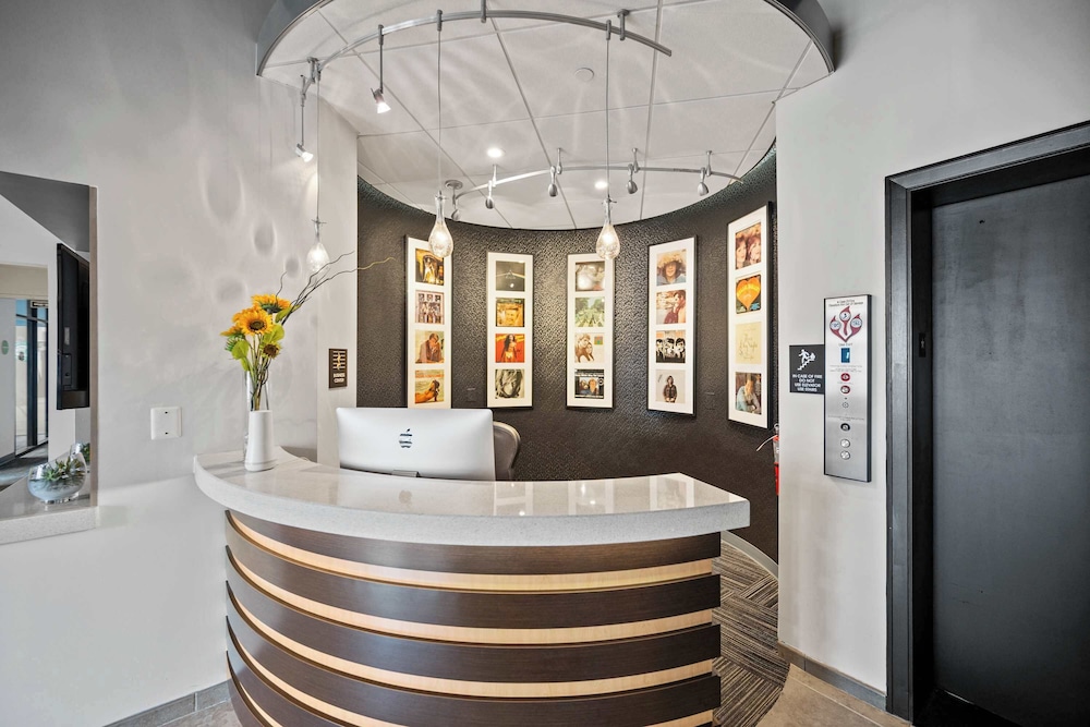 The 333 Suites 301 - Suite for 6
