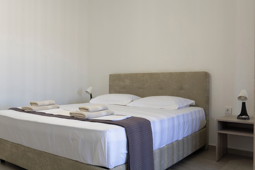 NS Apartments Nydri
