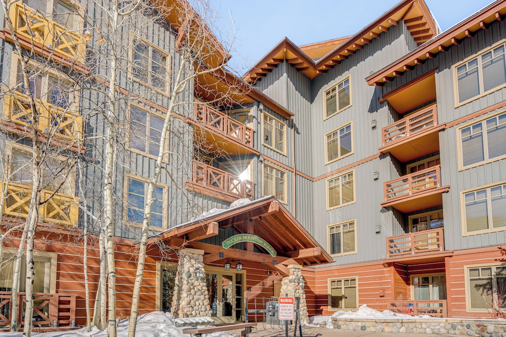 Walk to Lifts: Copper Mtn Condo in Center Village