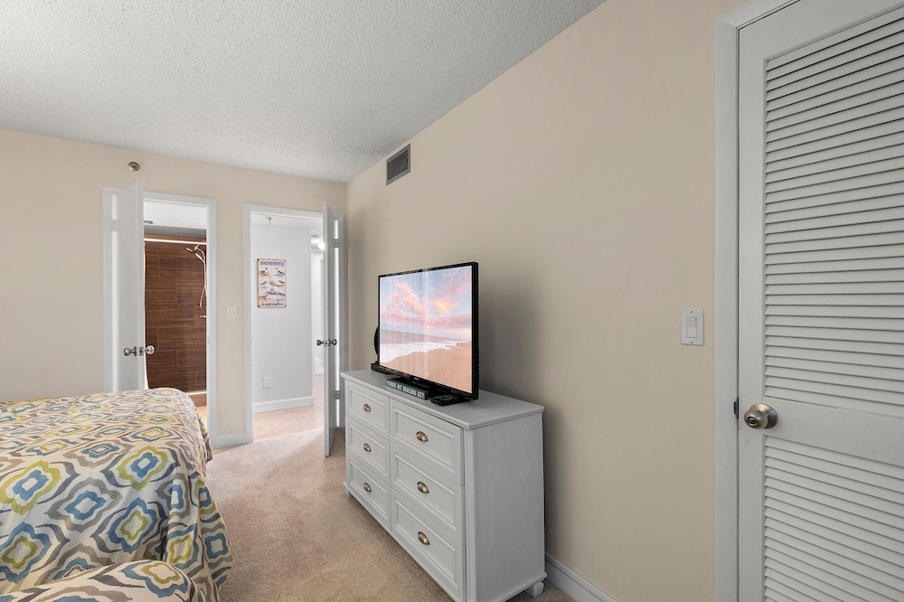 Southwind 304