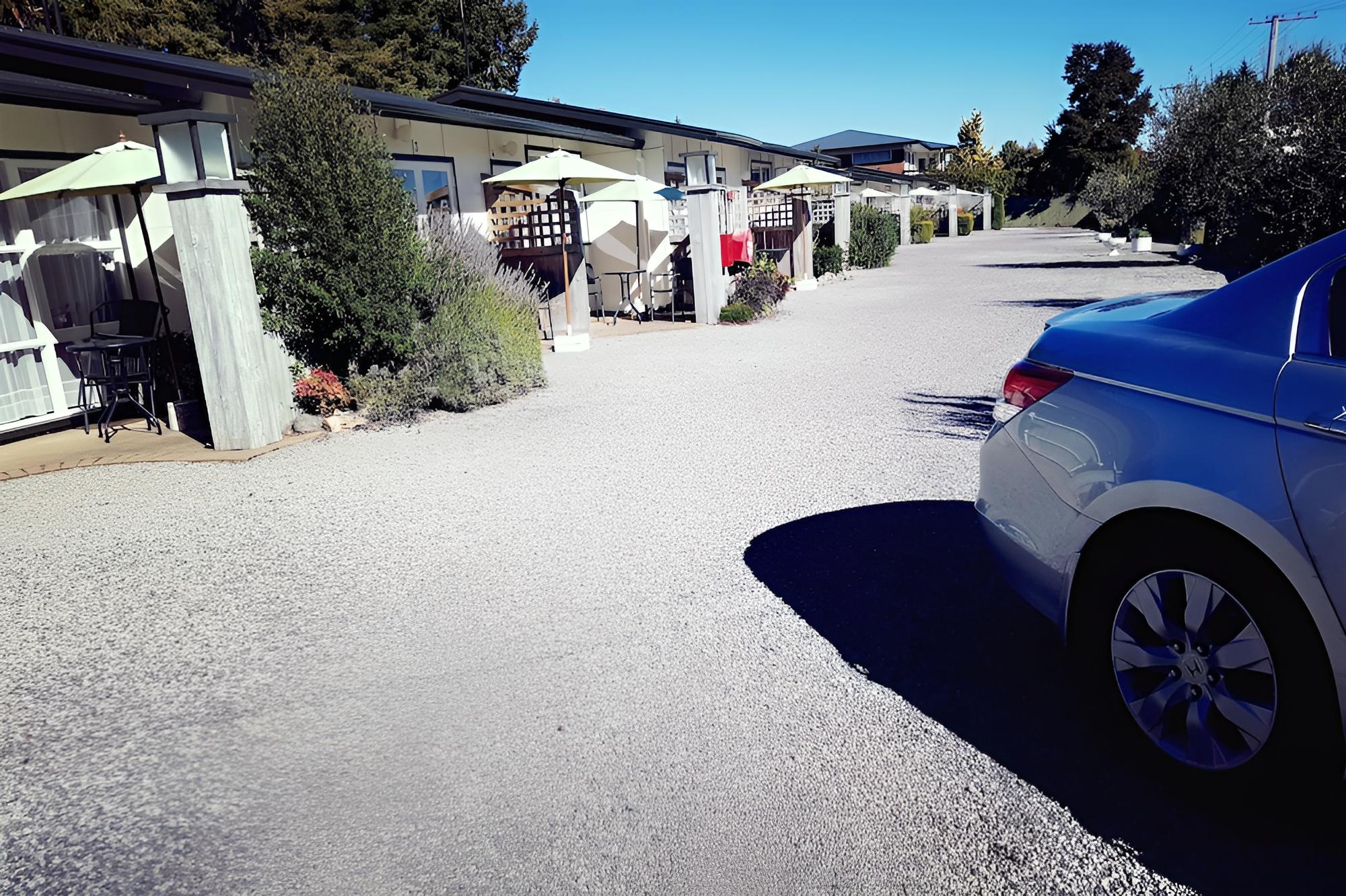Rainbow Point Motel