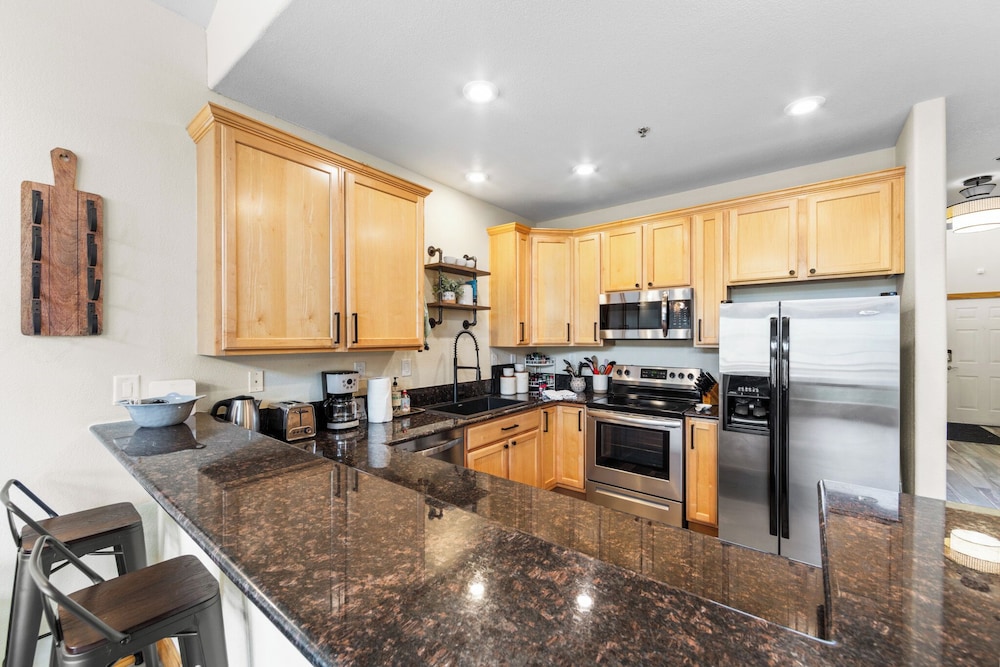 La Riva Del Lago Unit 204