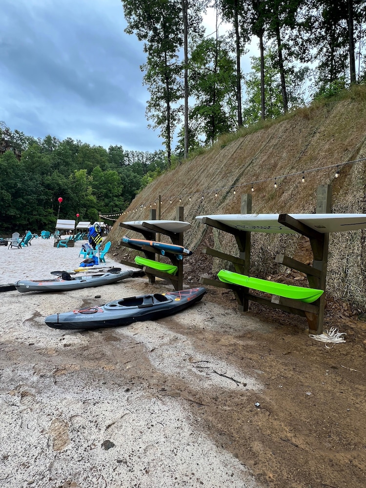 Canoe Cove