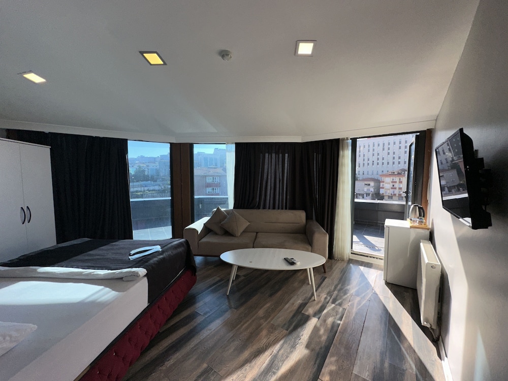 Plus Park Suit & Otel - Image 14