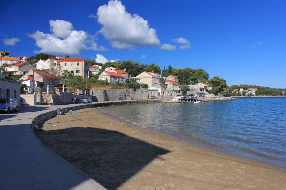 Krila - Cozy and Seaview - A2 view 4