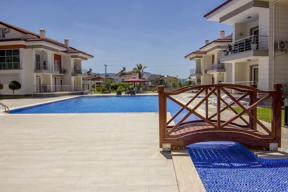 Korfez Garden Apartments