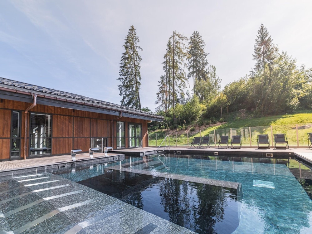 Apartment in Megeve Near Ski Slopes
