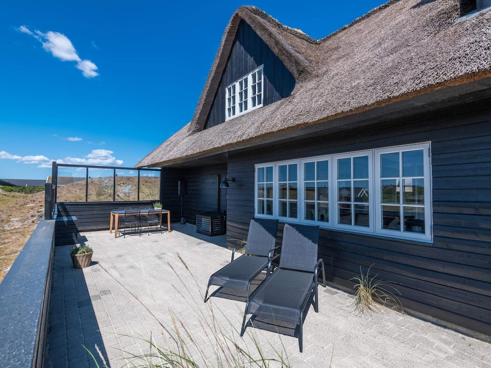 Photo 38